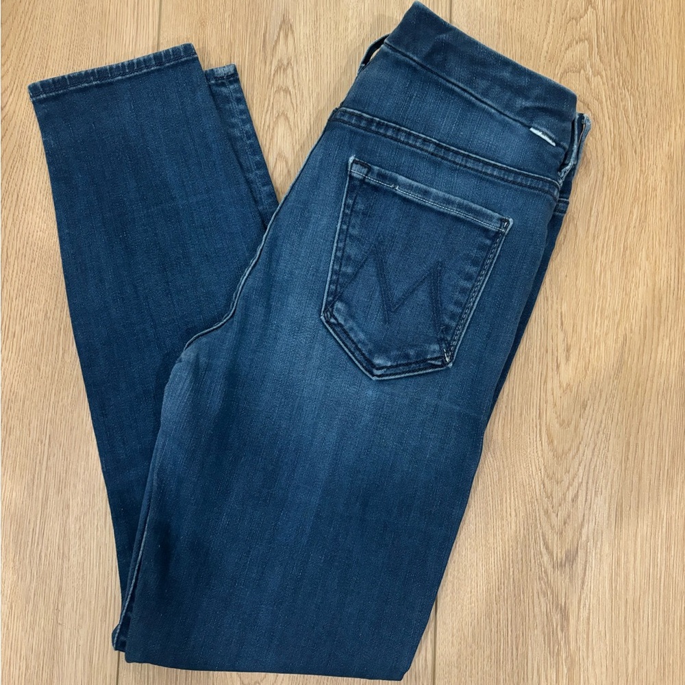 MOTHER looker denim.  Size 27.  Great condition!
